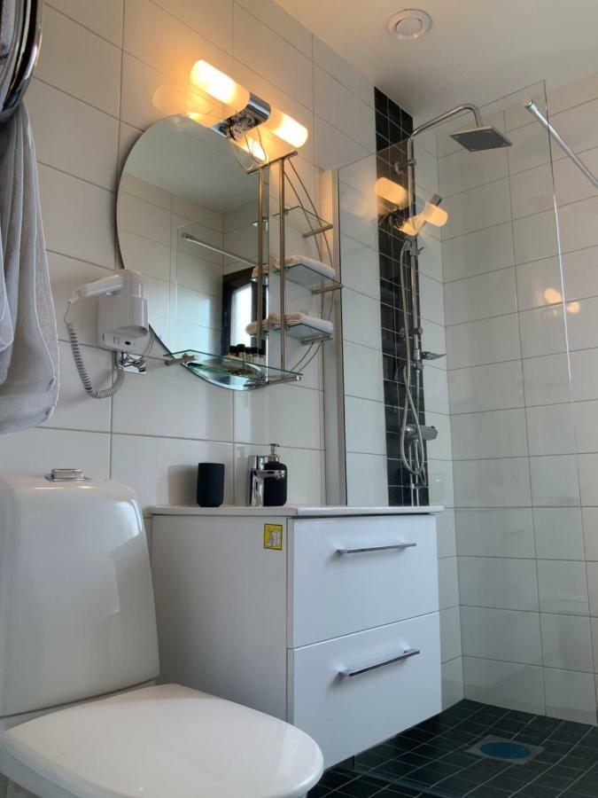 Skogsvikens Hotell โคลมัวร์เดิน ภายนอก รูปภาพ